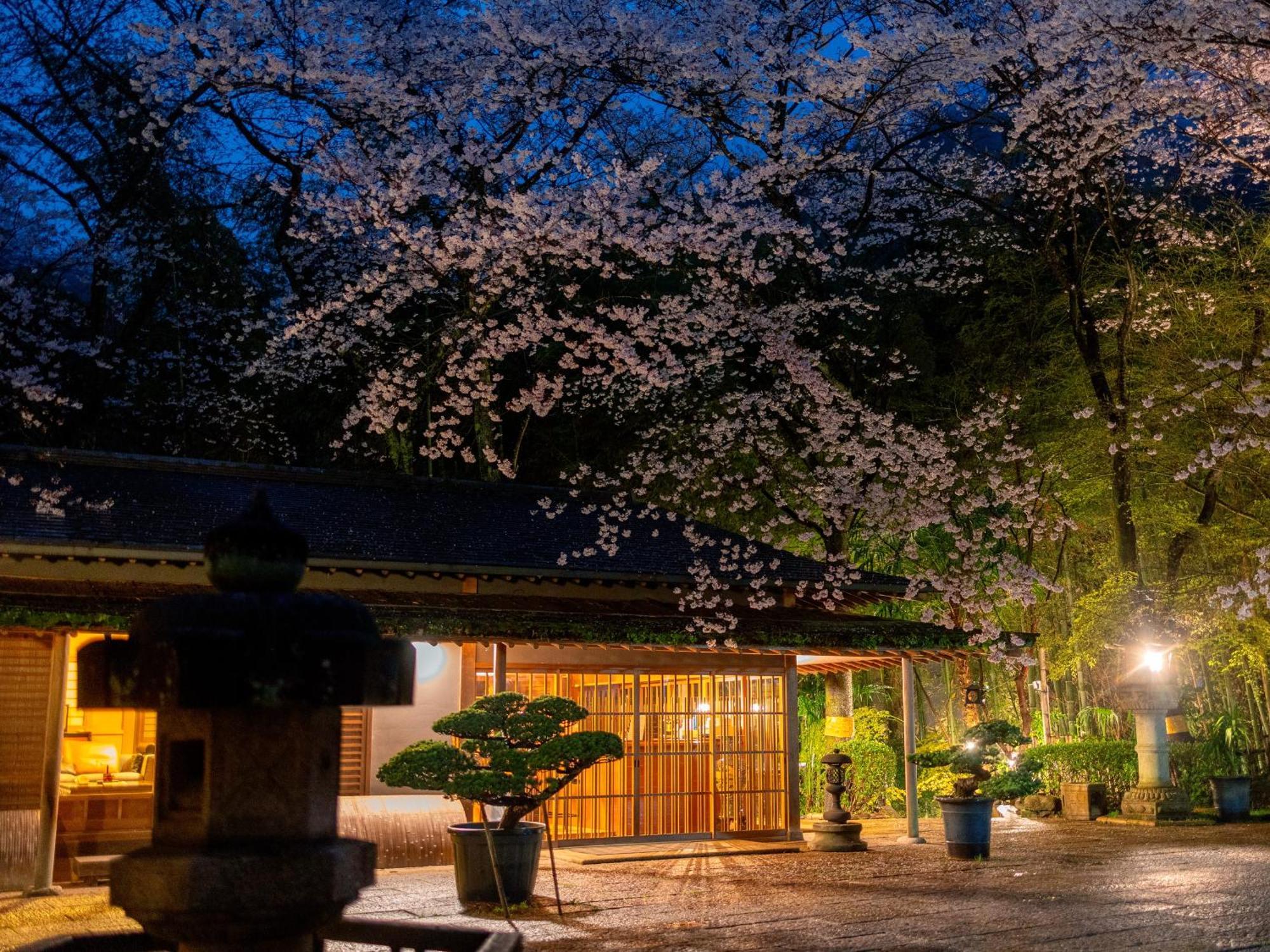 Oukai Villa Izumi Izumi  Extérieur photo